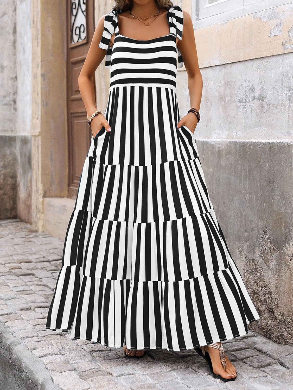 Womens Dresses 2025 Summer Floral Sleeveless Maxi Dress Casual Spaghetti Strap Tiered Flowy Beach Long Dress